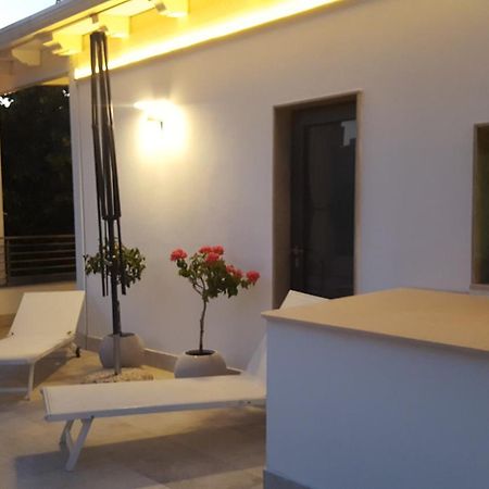 B&B Del Corso Foggia Con Parcheggio Custodito Экстерьер фото