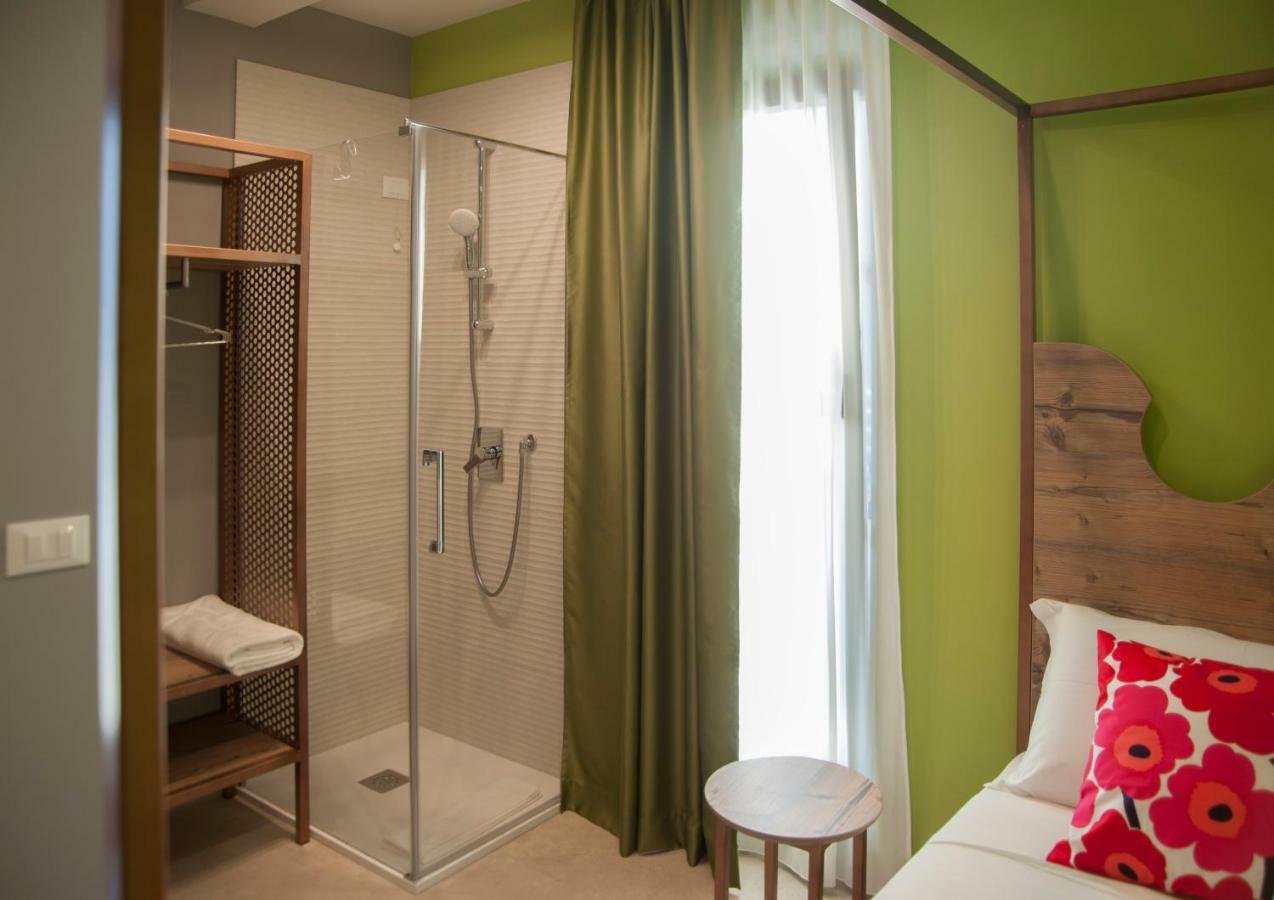 B&B Del Corso Foggia Con Parcheggio Custodito Номер фото